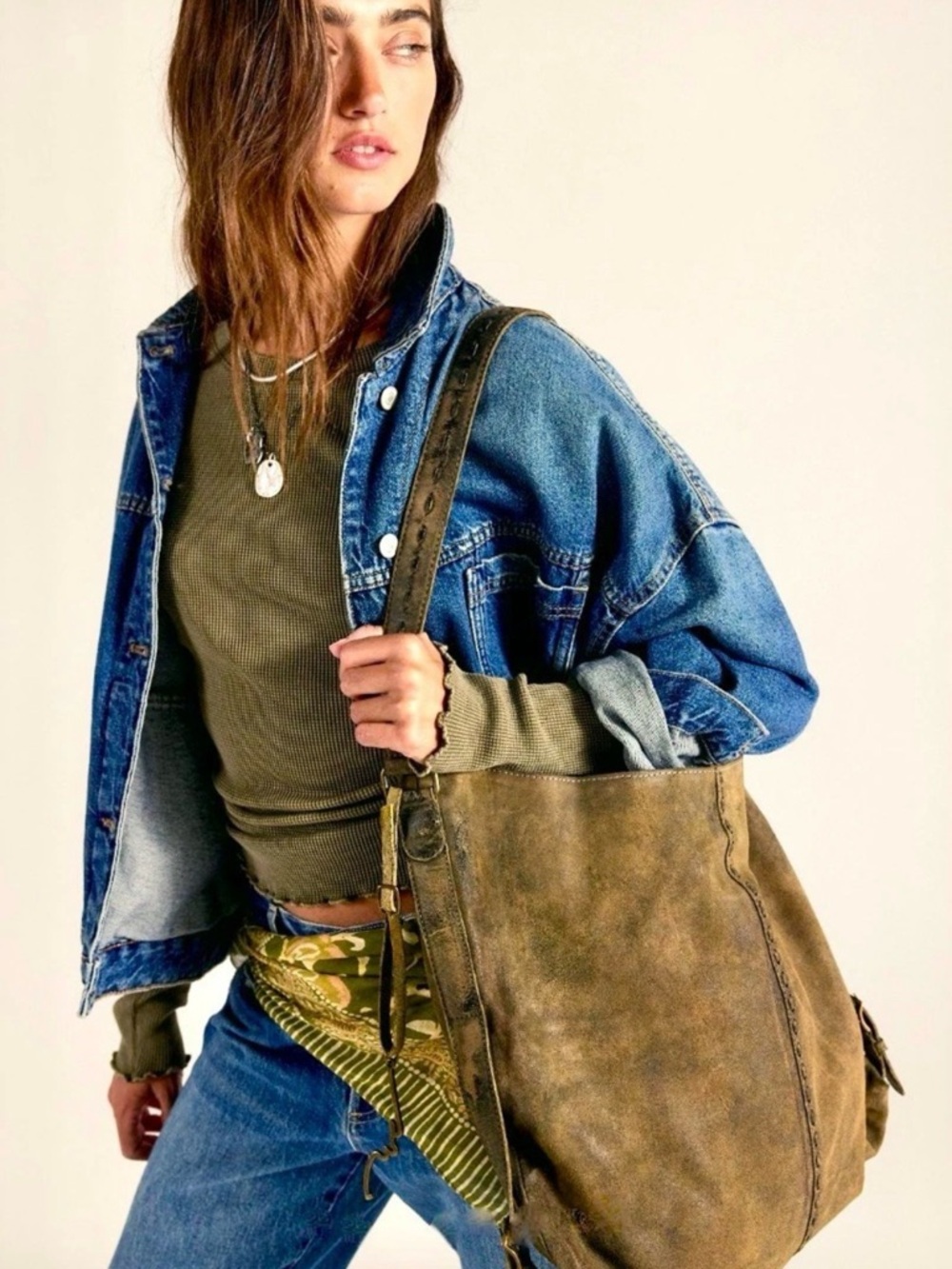 Free People We The Free Distressed Khaki Sandblast Suede Shoulder Bag Bucket - Picture 2 of 13